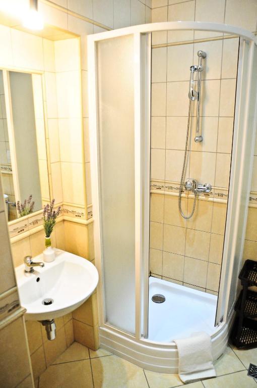Osrodek Uslug Hotelarskich Kinga Vělička Pokoj fotografie